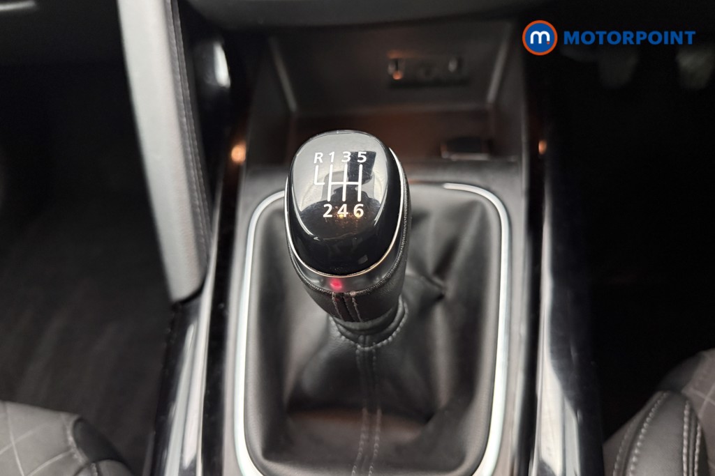 Renault Kadjar Iconic Manual Petrol SUV - Stock Number (1637870) - 7th supplementary image