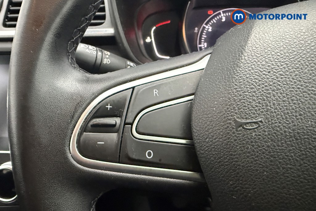 Renault Kadjar Iconic Manual Petrol SUV - Stock Number (1637870) - 14th supplementary image