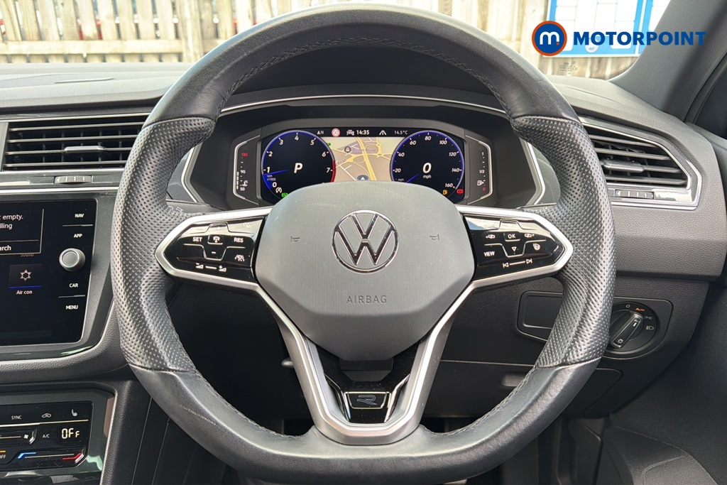 Volkswagen Tiguan R-Line Automatic Petrol SUV - Stock Number (1638200) - 2nd supplementary image