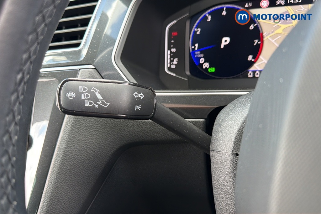 Volkswagen Tiguan R-Line Automatic Petrol SUV - Stock Number (1638200) - 5th supplementary image