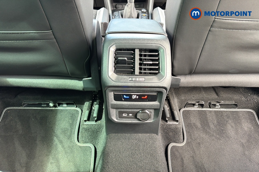 Volkswagen Tiguan R-Line Automatic Petrol SUV - Stock Number (1638200) - 28th supplementary image