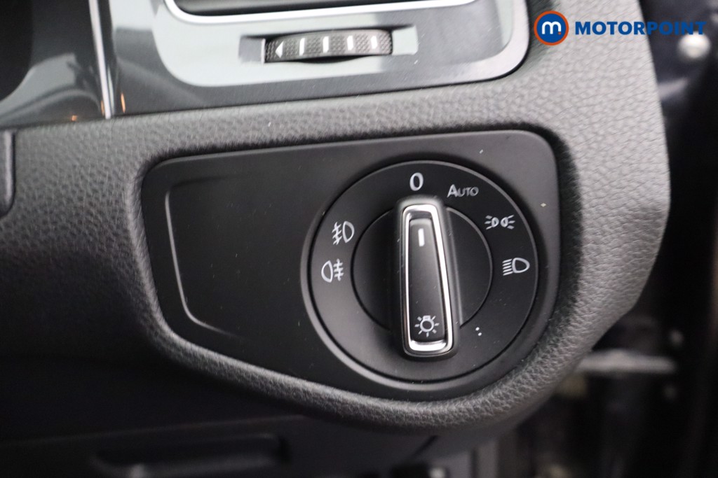 Volkswagen Golf Match Automatic Petrol Hatchback - Stock Number (1638375) - 13th supplementary image