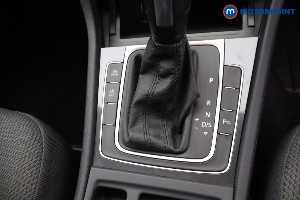 Volkswagen Golf Match Automatic Petrol Hatchback - Stock Number (1638375) - 16th supplementary image