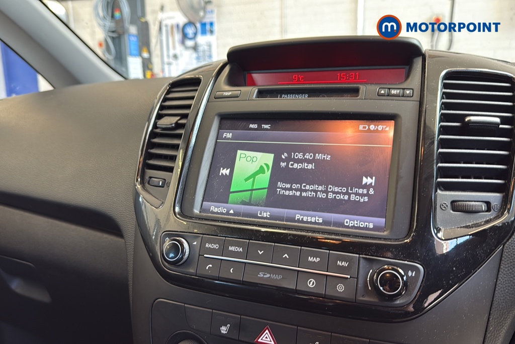KIA Venga 3 Automatic Petrol People Carrier - Stock Number (1638776) - 8th supplementary image