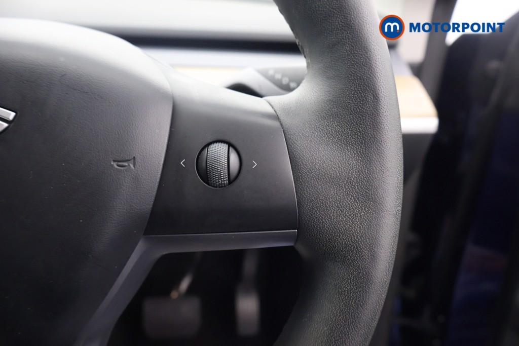 Tesla Model Y Long Range Automatic Electric SUV - Stock Number (1638885) - 3rd supplementary image