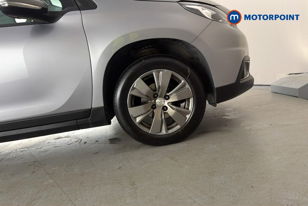 Peugeot 2008 Active Manual Petrol SUV - Stock Number (1639003) - 50th supplementary image