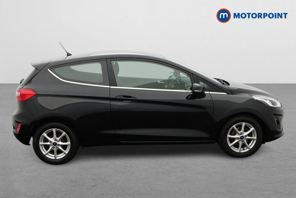 Ford Fiesta Zetec Manual Petrol Hatchback - Stock Number (1639059) - Drivers side