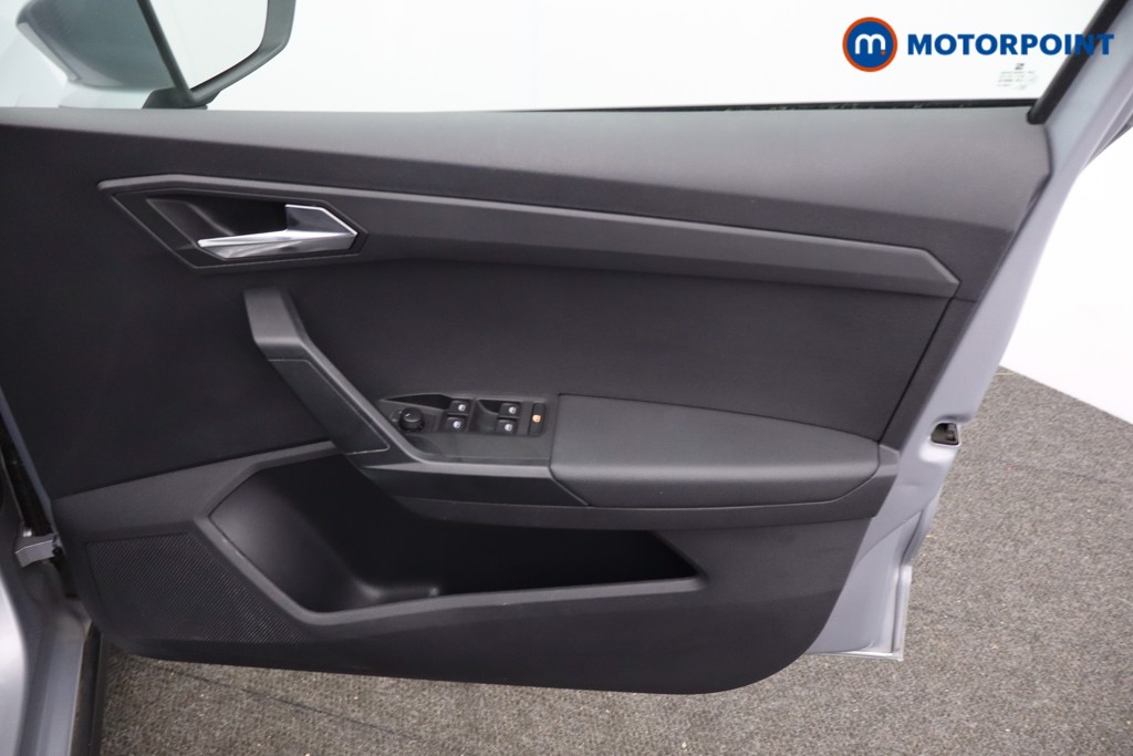 Seat Arona Se Technology Manual Petrol SUV - Stock Number (1639273) - 8th supplementary image