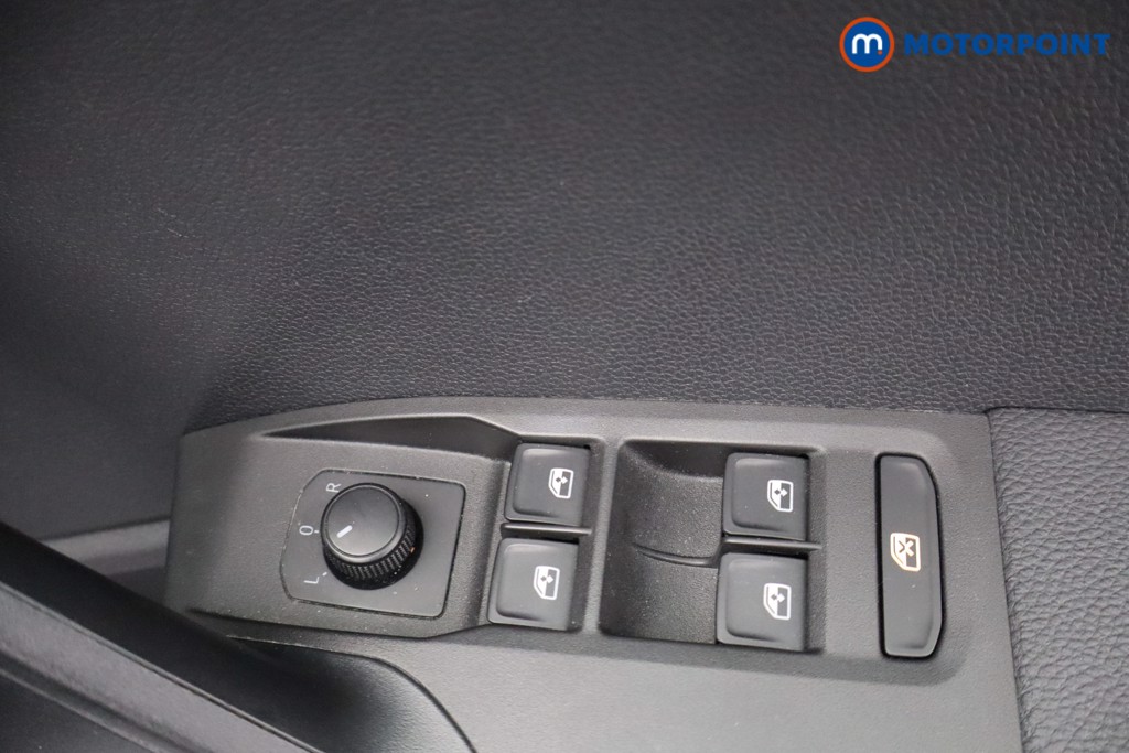 Seat Arona Se Technology Manual Petrol SUV - Stock Number (1639273) - 9th supplementary image