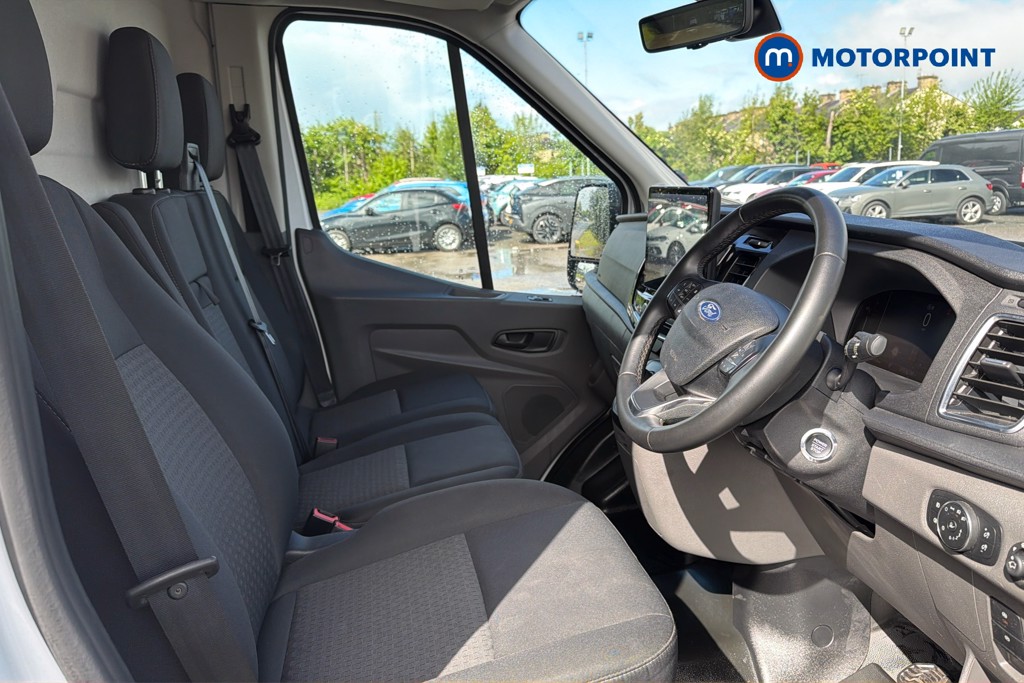Ford Transit Limited Automatic Diesel Medium Roof Van - Stock Number (1639922) - 22nd supplementary image