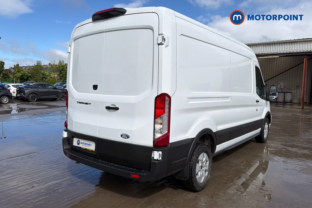 Ford Transit Limited Automatic Diesel Medium Roof Van - Stock Number (1639922) - 38th supplementary image