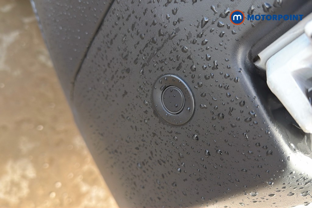 Ford Transit Limited Automatic Diesel Medium Roof Van - Stock Number (1639922) - 40th supplementary image
