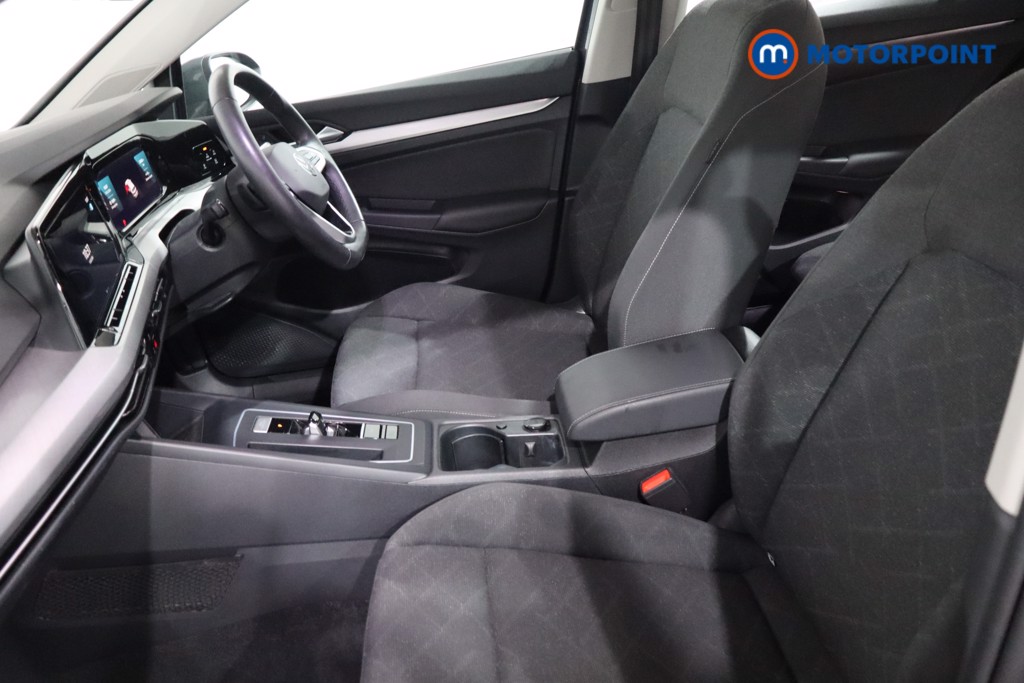 Volkswagen Golf Life Automatic Diesel Hatchback - Stock Number (1640245) - 4th supplementary image