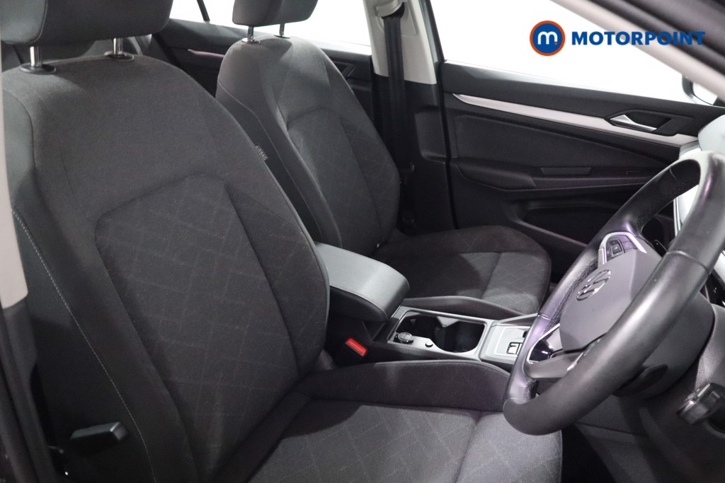 Volkswagen Golf Life Automatic Diesel Hatchback - Stock Number (1640245) - 22nd supplementary image