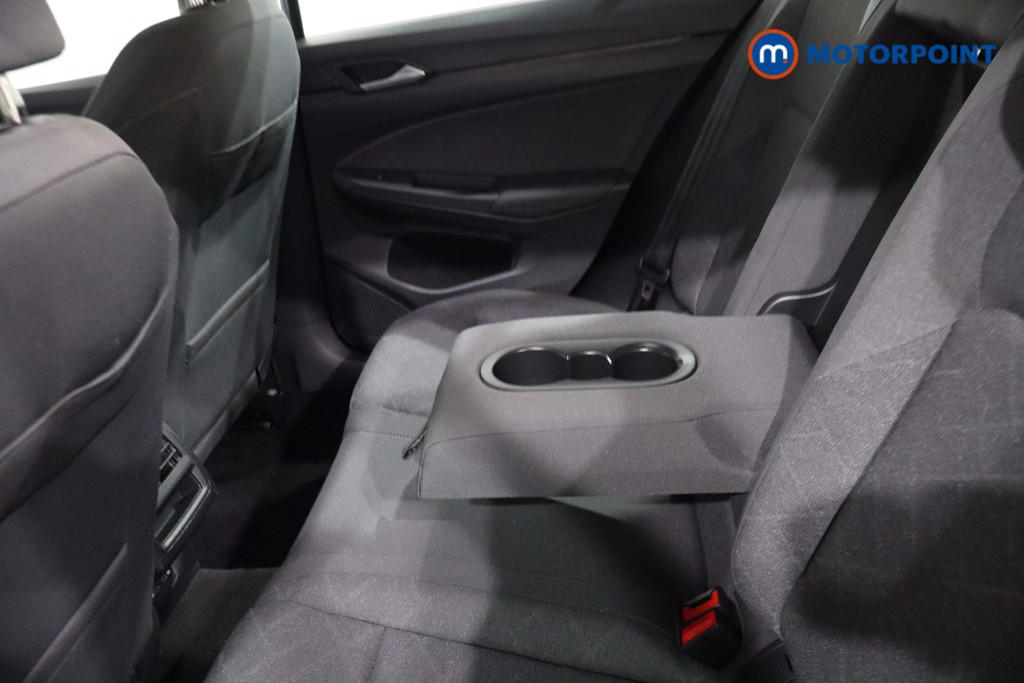 Volkswagen Golf Life Automatic Diesel Hatchback - Stock Number (1640245) - 26th supplementary image