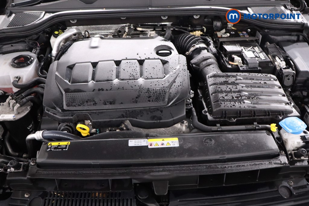Volkswagen Golf Life Automatic Diesel Hatchback - Stock Number (1640245) - 32nd supplementary image