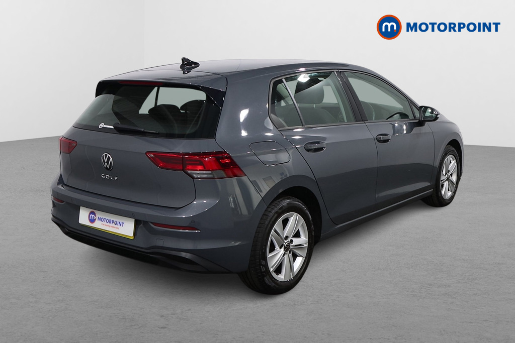 Volkswagen Golf Life Automatic Diesel Hatchback - Stock Number (1640245) - Drivers side rear corner
