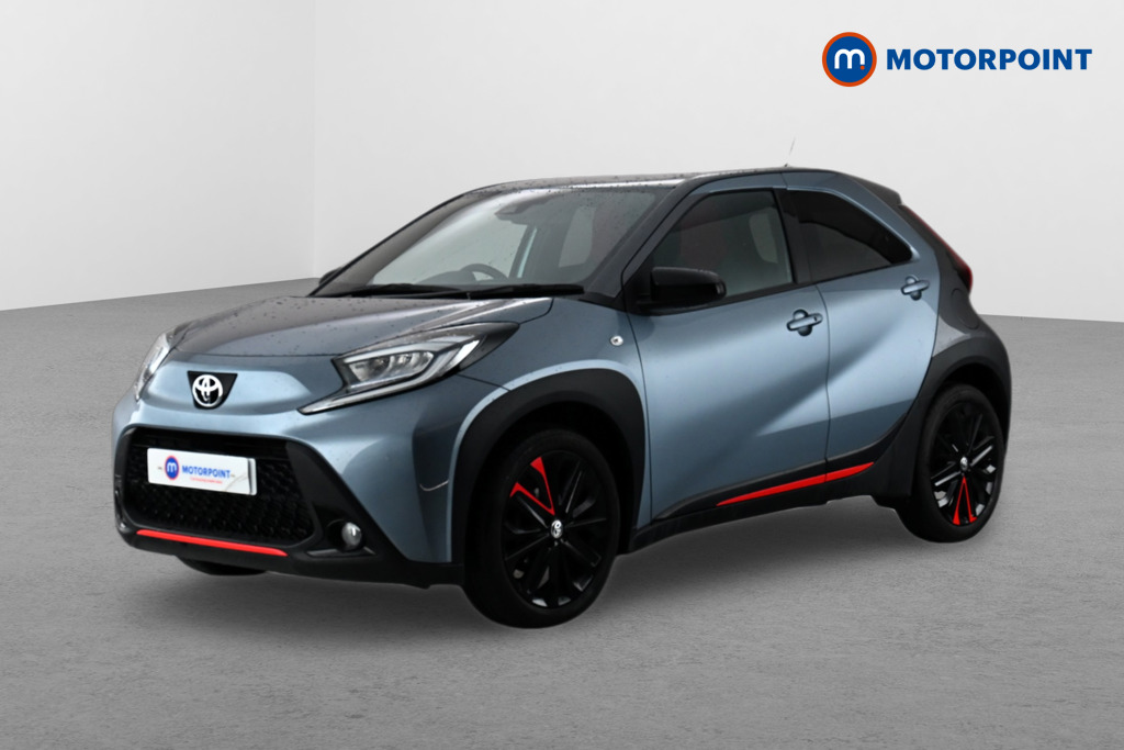 Toyota Aygo X Undercover Manual Petrol Hatchback - Stock Number (1640461) - Passenger side front corner