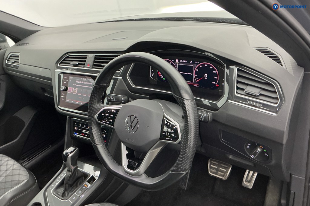 Volkswagen Tiguan R-Line Automatic Petrol SUV - Stock Number (1640544) - 8th supplementary image