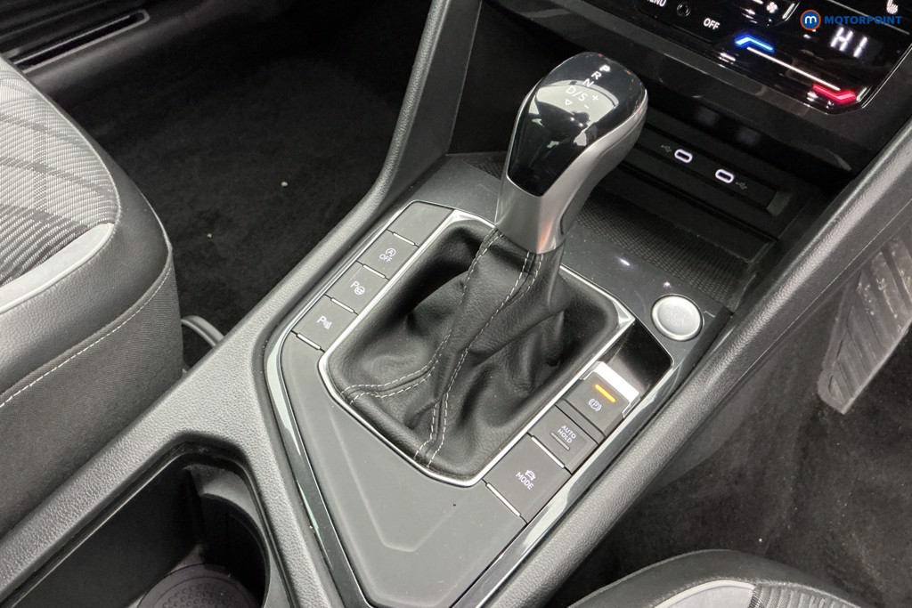 Volkswagen Tiguan R-Line Automatic Petrol SUV - Stock Number (1640544) - 15th supplementary image