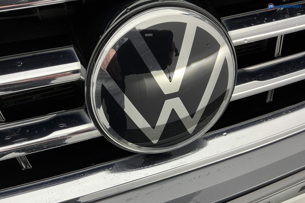 Volkswagen Tiguan R-Line Automatic Petrol SUV - Stock Number (1640544) - 26th supplementary image