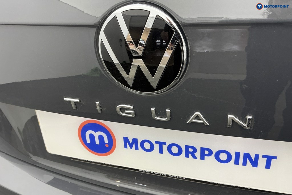 Volkswagen Tiguan R-Line Automatic Petrol SUV - Stock Number (1640544) - 29th supplementary image