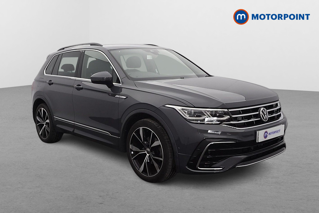Volkswagen Tiguan R-Line Automatic Petrol SUV - Stock Number (1640544) - Drivers side front corner