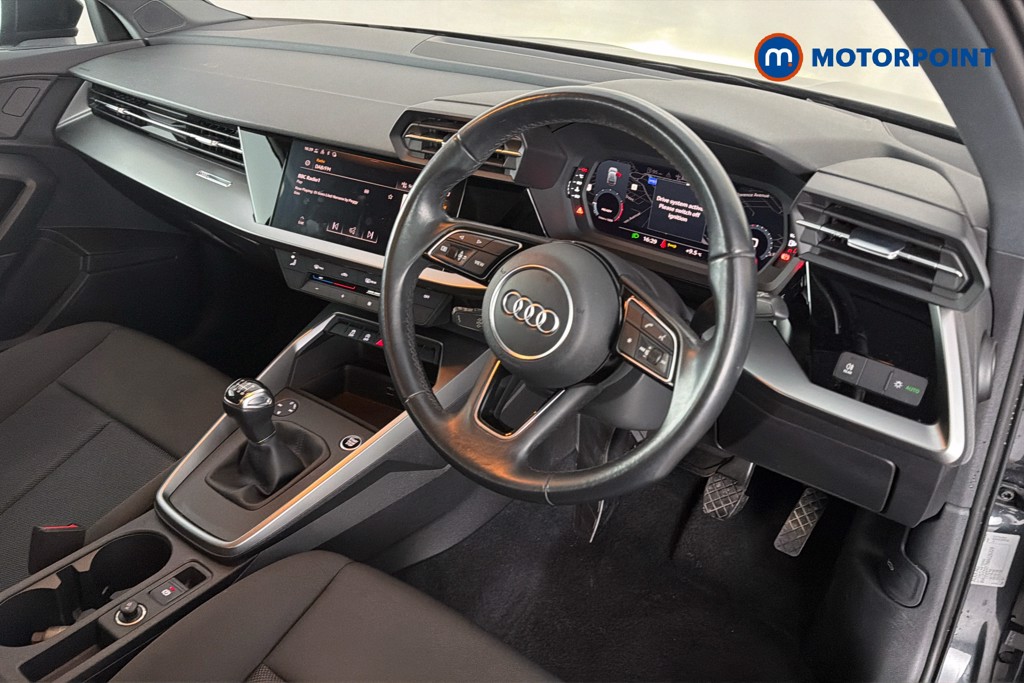 Audi A3 Technik Manual Petrol Hatchback - Stock Number (1640804) - 1st supplementary image