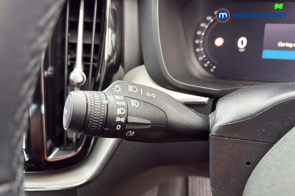 Volvo Xc60 Plus Automatic Petrol SUV - Stock Number (1640811) - 5th supplementary image