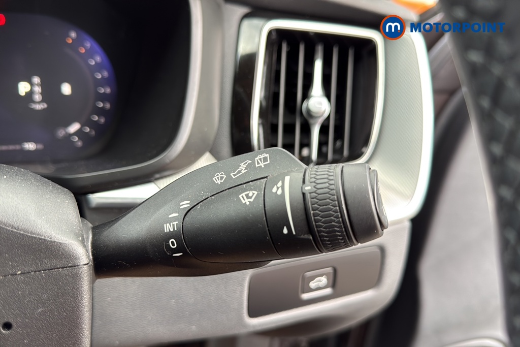 Volvo Xc60 Plus Automatic Petrol SUV - Stock Number (1640811) - 6th supplementary image