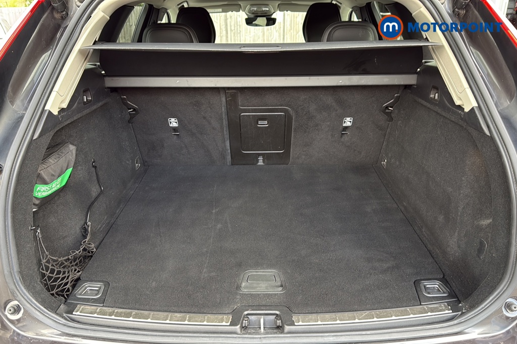Volvo Xc60 Plus Automatic Petrol SUV - Stock Number (1640811) - 30th supplementary image