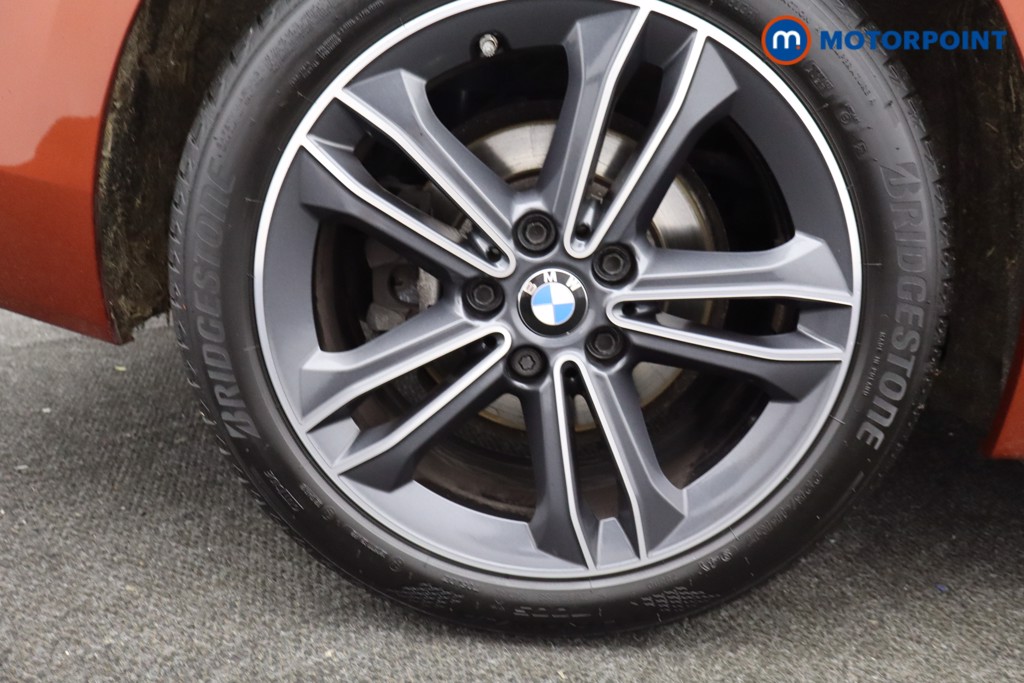 BMW 2 Series Sport Manual Diesel Saloon - Stock Number (1640911) - 6th supplementary image