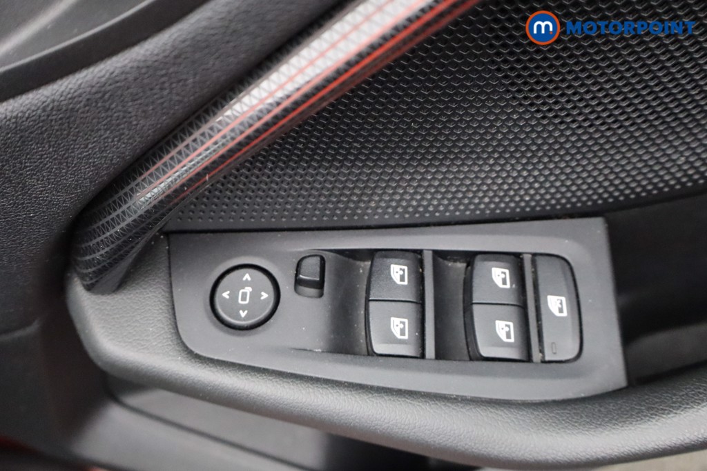BMW 2 Series Sport Manual Diesel Saloon - Stock Number (1640911) - 11th supplementary image
