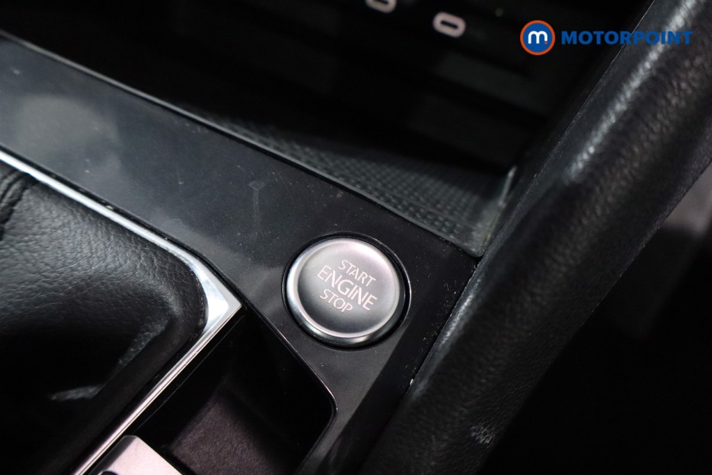 Volkswagen Tiguan Allspace Elegance Automatic Petrol SUV - Stock Number (1641053) - 20th supplementary image