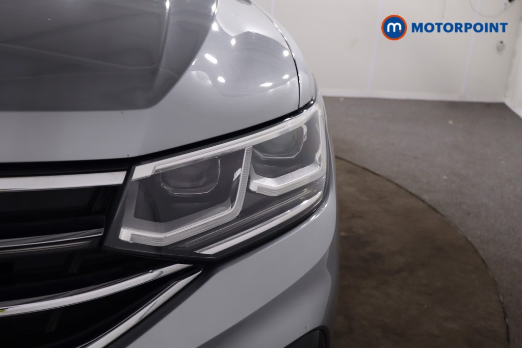 Volkswagen Tiguan Allspace Elegance Automatic Petrol SUV - Stock Number (1641053) - 29th supplementary image