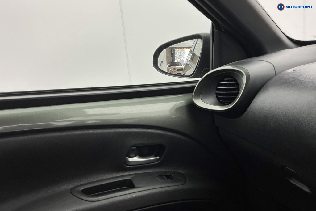Toyota Aygo X Edge Manual Petrol Hatchback - Stock Number (1641084) - 17th supplementary image