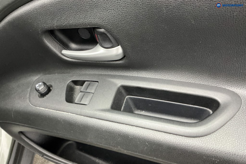 Toyota Aygo X Edge Manual Petrol Hatchback - Stock Number (1641084) - 22nd supplementary image