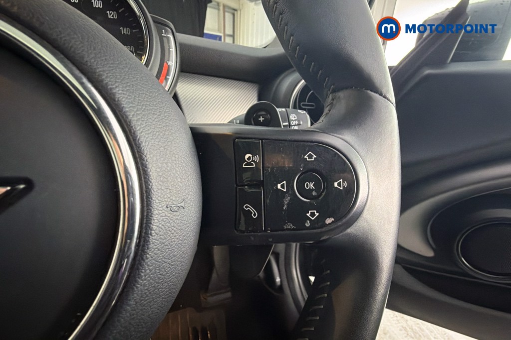 Mini Hatchback Cooper S Exclusive Automatic Petrol Hatchback - Stock Number (1641590) - 4th supplementary image