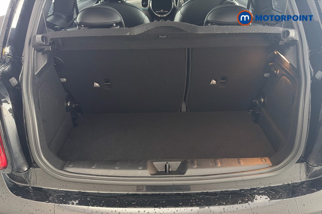 Mini Hatchback Cooper S Exclusive Automatic Petrol Hatchback - Stock Number (1641590) - 33rd supplementary image