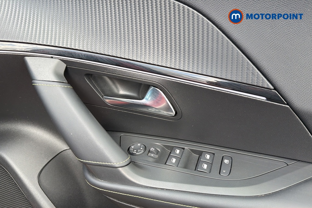 Peugeot 2008 GT Manual Petrol SUV - Stock Number (1641772) - 19th supplementary image