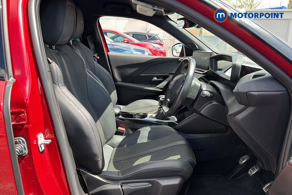 Peugeot 2008 GT Manual Petrol SUV - Stock Number (1641772) - 22nd supplementary image