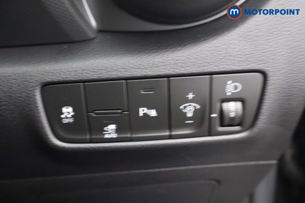Hyundai Kona Premium Automatic Electric SUV - Stock Number (1641804) - 13th supplementary image