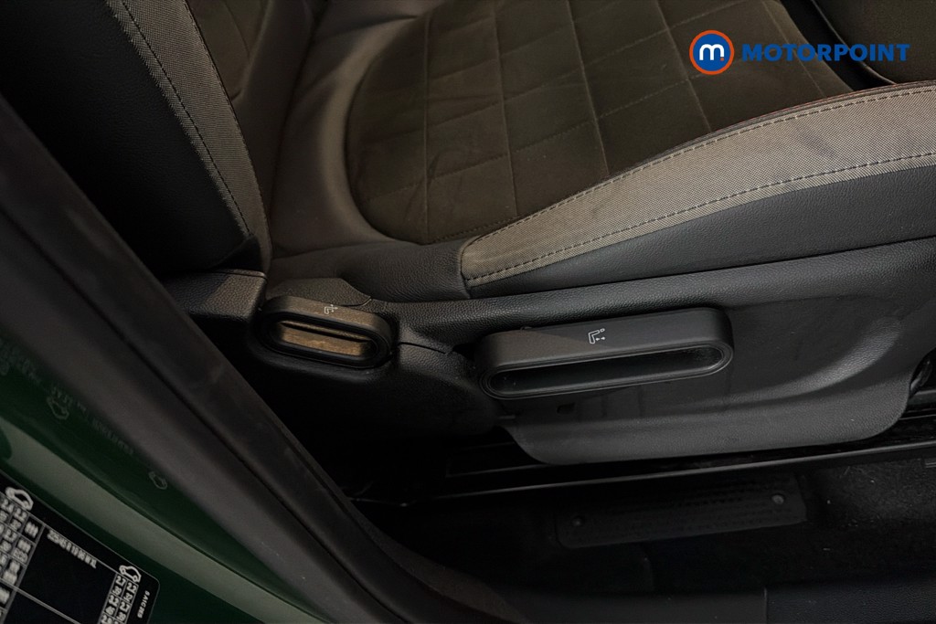 Mini Countryman Cooper S Sport Manual Petrol SUV - Stock Number (1641895) - 25th supplementary image