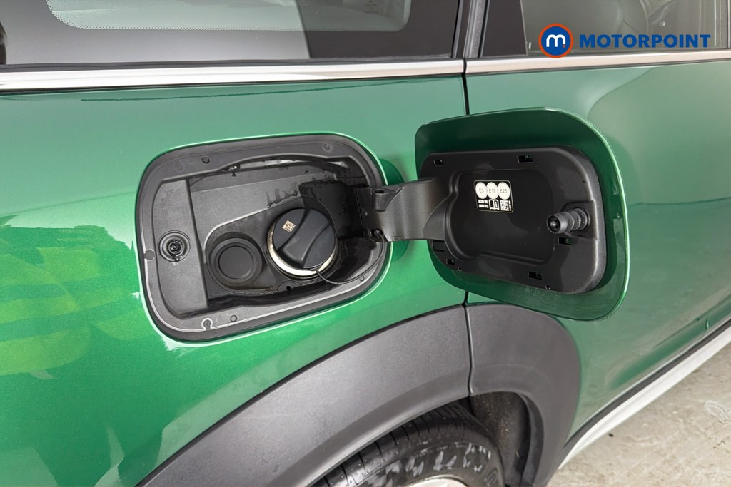Mini Countryman Cooper S Sport Manual Petrol SUV - Stock Number (1641895) - 41st supplementary image