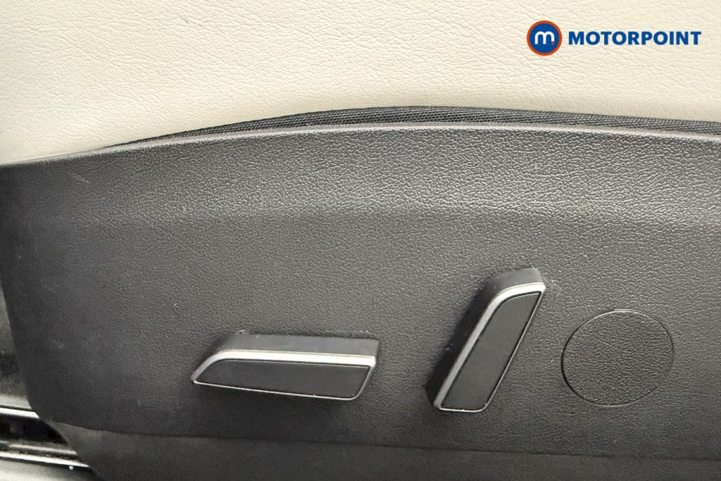 Tesla Model 3 Performance Automatic Electric Saloon - Stock Number (1642141) - 18th supplementary image