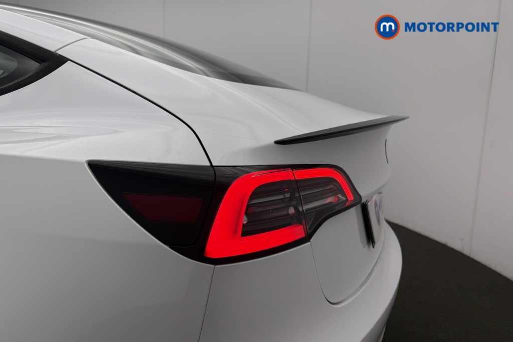 Tesla Model 3 Performance Automatic Electric Saloon - Stock Number (1642141) - 30th supplementary image