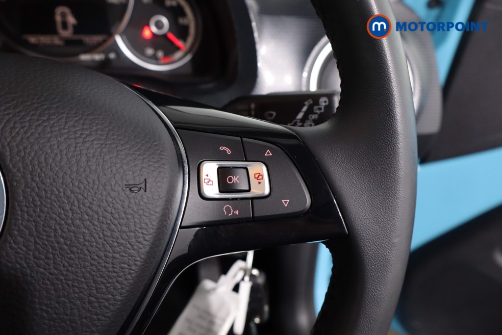 Volkswagen UP R-Line Manual Petrol Hatchback - Stock Number (1642336) - 8th supplementary image