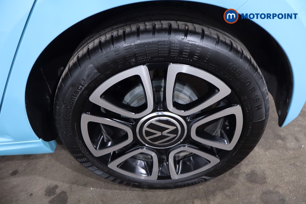 Volkswagen UP R-Line Manual Petrol Hatchback - Stock Number (1642336) - 12th supplementary image
