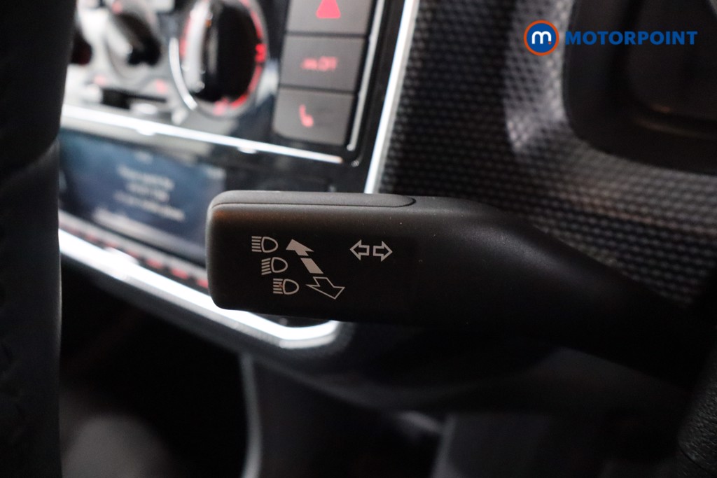 Volkswagen UP R-Line Manual Petrol Hatchback - Stock Number (1642336) - 14th supplementary image