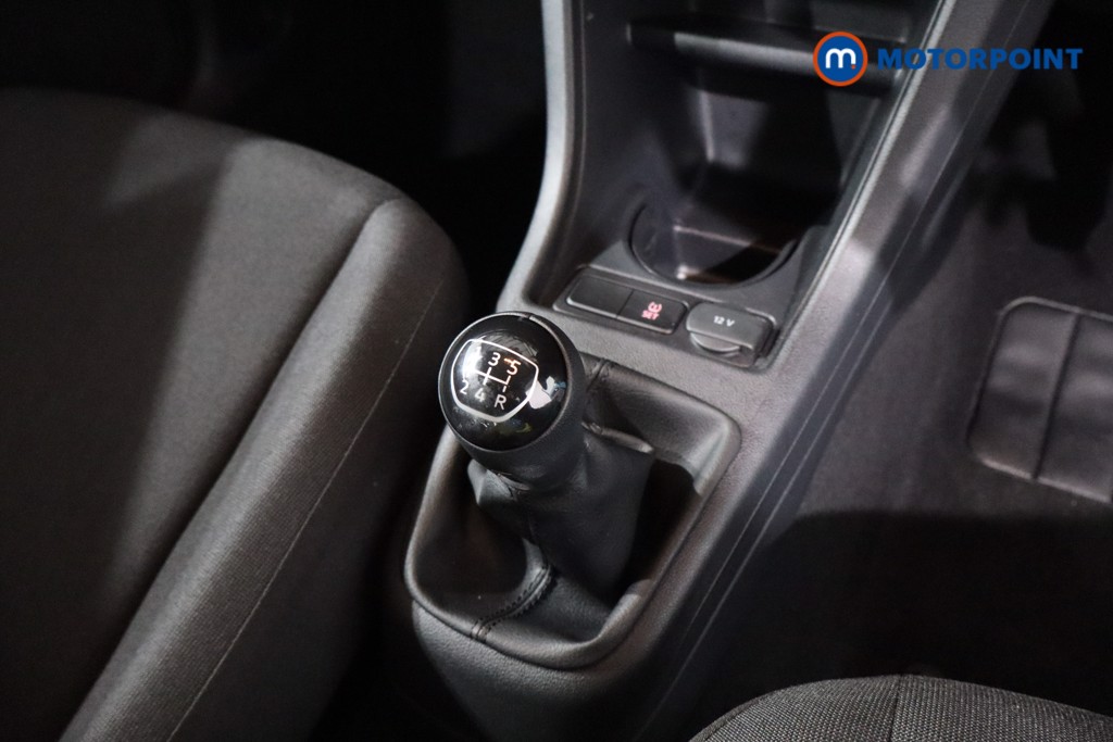 Volkswagen UP R-Line Manual Petrol Hatchback - Stock Number (1642336) - 18th supplementary image